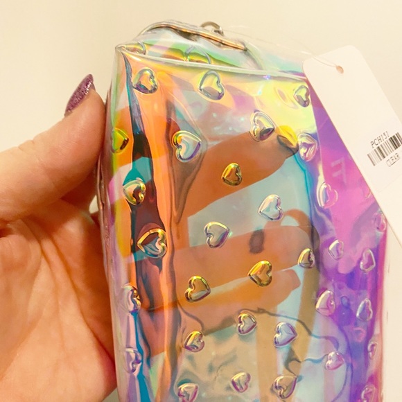 Iridescent Hearts Makeup Bag - Picture 4 of 4